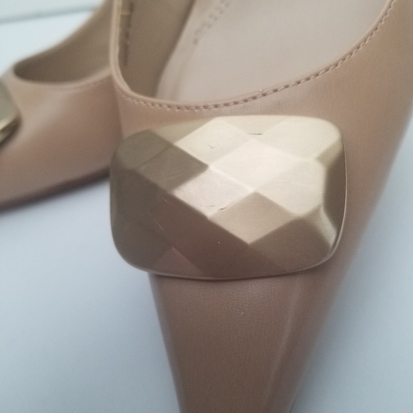 Ellen Tracy's 'Wendy' Leather Dress Shoe - Picture 4 of 8